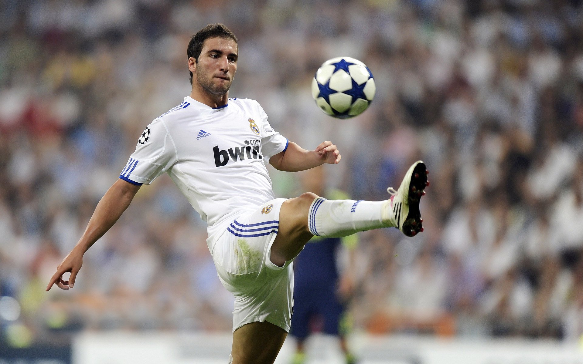 英超冲刺决战：悬念、激情、荣耀！，英超争4